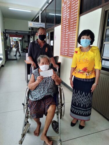 พมจ.ยโสธร มอบเงินกองทุนคุ้มครองเด็ก เพื่อเป็นการช่วยเหลือเด็กและครอบครัวที่ประสบปัญหาความเดือดร้อน