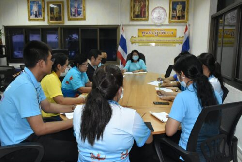 ประชุมวางแผนการดำเนินโครงการเงินเยียวยากลุ่มเปราะบางตามมติคณะรัฐมนตรี  เบิกจ่าย เงินเยียวยา  3,000  บาท ที่เป็นกลุ่มเด็กแรกเกิด ผู้สูงอายุ ผู้พิการ