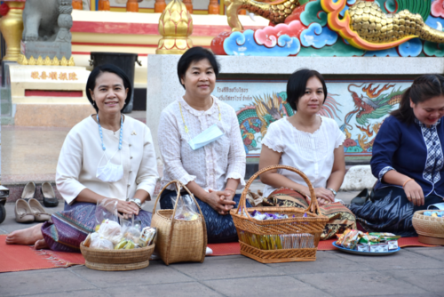 กิจกรรมทำบุญตักบาตรย้อนยุควิถีถิ่น วิถีไทย