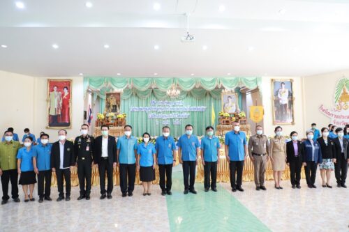 พิธีมอบผ้าห่มกันหนาวพระราชทานประจำปีการศึกษา 2564