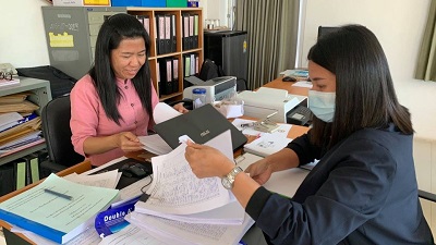 ลงพื้นที่เยี่ยมติดตามและตรวจสอบเอกสารโครงการพัฒนาคุณภาพชีวิตและส่งเสริมอาชีพผู้สูงอายุ