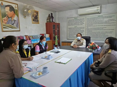 ร่วมลงพื้นที่เพื่อเยี่ยมบ้านและสอบข้อเท็จจริงราษฎรผู้ประสบปัญหาทางสังคม