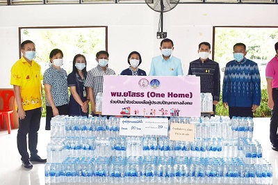 ร่วมมอบน้ำดื่ม เพื่อสนับสนุนการฉีดวัคซีนป้องกันโรคติดเชื้อไวรัสโคโรนา 2019 (COVID-19)