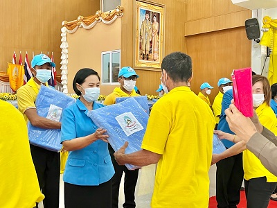 พิธีมอบผ้าห่มกันหนาวพระราชทาน ให้แก่ราษฎรในพื้นที่จังหวัดยโสธร