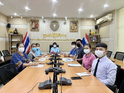 ร่วมประชุมชี้แจงคุณสมบัติของผู้ลงทะเบียน และขั้นตอนการลงทะเบียน โครงการลงทะเบียนเพื่อสวัสดิการแห่งรัฐ ปี 2565