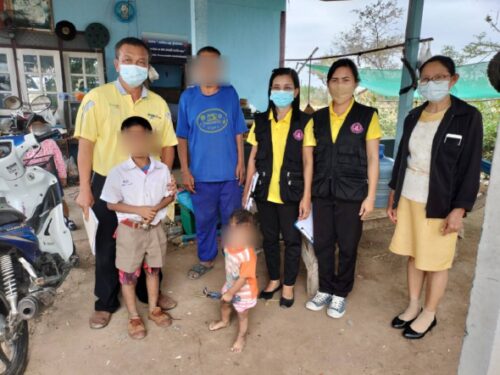 พมจ.ยโสธร ช่วยเหลือครอบครัวเด็กที่อยู่ในภาวะยากลำบาก