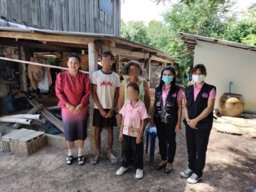พมจ.ยโสธร ช่วยเหลือครอบครัวเด็กที่อยู่ในภาวะยากลำบาก
